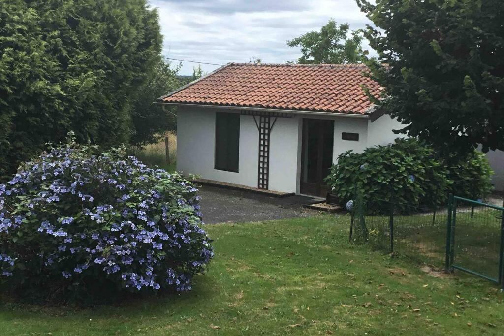 Breesfalt Gite Accomodation Villa Maisonnais-Sur-Tardoire Exterior photo